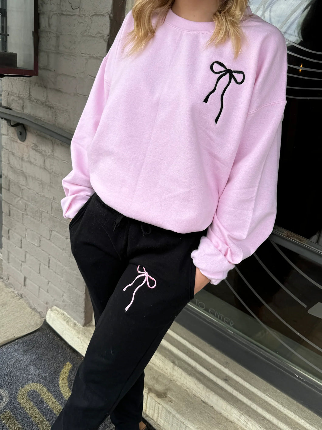 Embroidered Bow Sweatpants